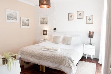 هاستل Laneez Ericeira Surf House