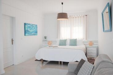 هاستل Laneez Ericeira Surf House