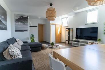 هاستل Madeira Surf Camp