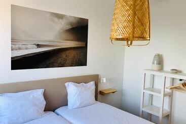 هاستل Madeira Surf Camp