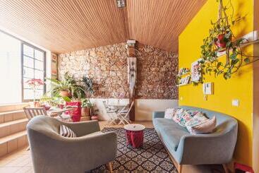 هاستل Sunlight House