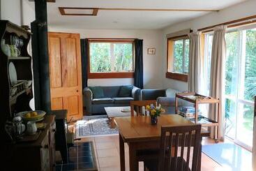 هاستل The Innlet, Country Apartments And Cottages