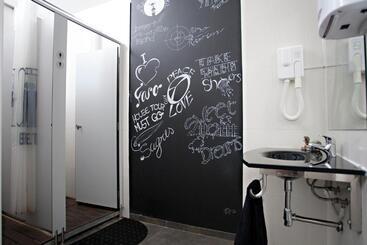 Baixa Terrace Hostel