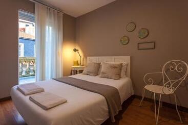 تختخواب و صبحانه Being Porto Hostel
