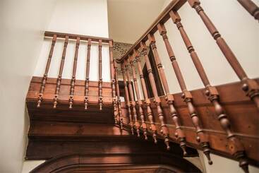 تختخواب و صبحانه Casa Com Historia