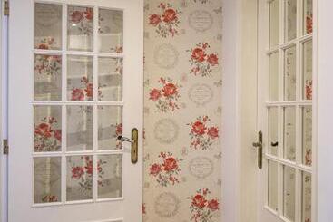 تختخواب و صبحانه Casa Das Hortensias  Charming Guest House