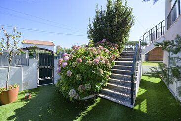 تختخواب و صبحانه Casa Das Hortensias  Charming Guest House