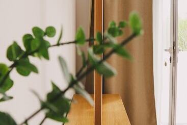تختخواب و صبحانه Pure Flor De Esteva