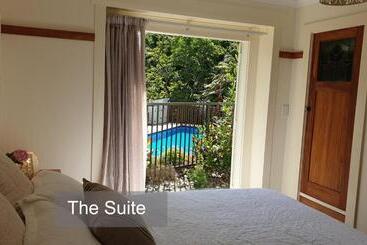 Bluff Hill Bed & Breakfast
