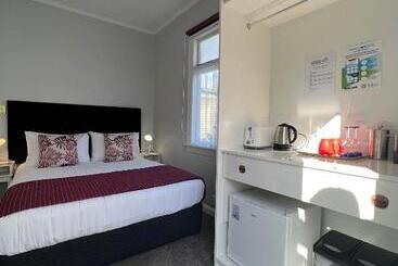 Harrogate Gardens Motel