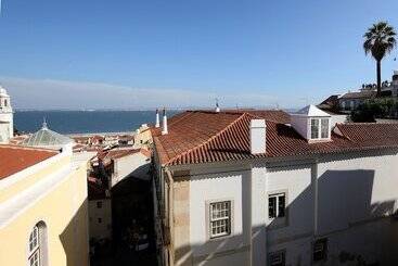 هتل Convento Do Salvador