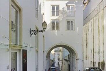 هتل Convento Do Salvador