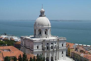 هتل Convento Do Salvador