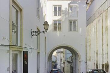 هتل Convento Do Salvador