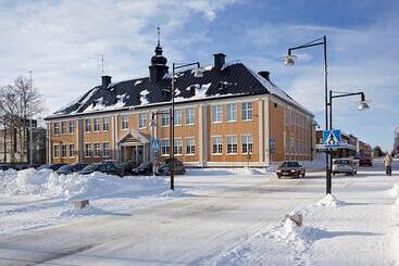 هتل Svefi Vandrarhem   Hostel