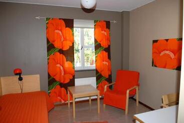 هتل Svefi Vandrarhem   Hostel