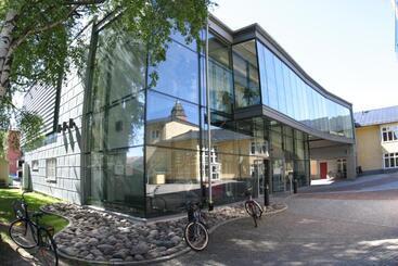 هتل Svefi Vandrarhem   Hostel