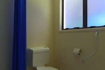 Kapiti Lindale Motel And Conference Centre