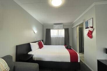 Kensington Motel