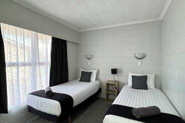 Kensington Motel