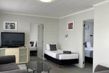 Kensington Motel
