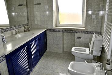 Lisbon Family Hostel