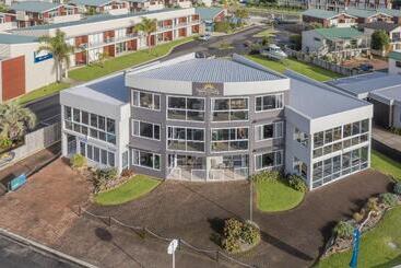 مُتل Waterfront Apartments Whitianga
