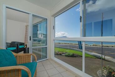 مُتل Waterfront Apartments Whitianga