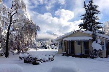 Tailor Made Tekapo Accommodation   Hostel