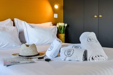 Albergue Santa Luzia B&b  Horigem