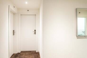 Apart Hotel Amadeo