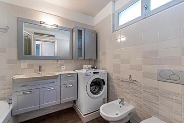 Art Apartment Happy Rentals