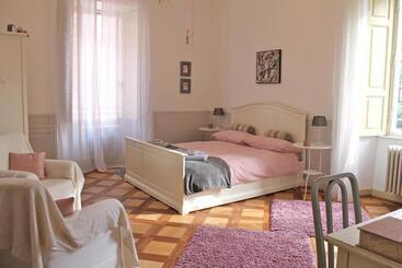 Bed and Breakfast Bed & Blessing / Casa Borgo