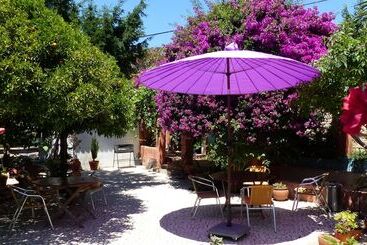 تختخواب و صبحانه Casa Spa D Alma
