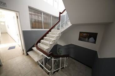 تختخواب و صبحانه The Story Guest House   Adults Only