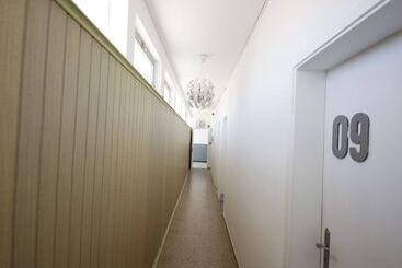 تختخواب و صبحانه The Story Guest House   Adults Only