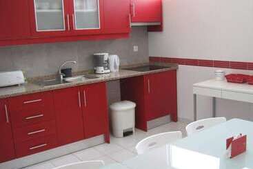 تختخواب و صبحانه The Story Guest House   Adults Only