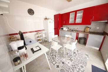تختخواب و صبحانه The Story Guest House   Adults Only