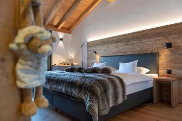Berghotel Tgantieni