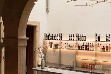 Adler Boutique - Murten