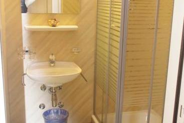 هتل Albergo Cardada