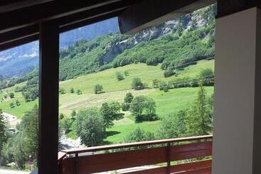 Hotel Alpenblick Leukerbad Therme