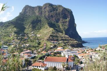 Costa Linda - Porto da Cruz