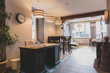 هتل Hôtel Le Besso Swiss Romantic Lodge Zinal