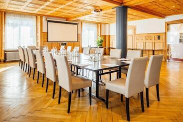 هتل Restaurant Bellevue
