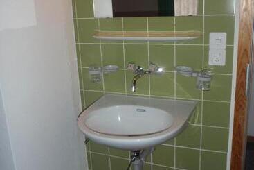 هتل Restaurant Stechelberg Bed & Breakfast