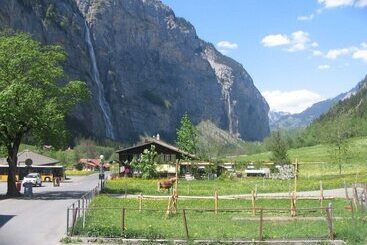 هتل Restaurant Stechelberg Bed & Breakfast