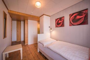 Hotelli Tell And Apartments