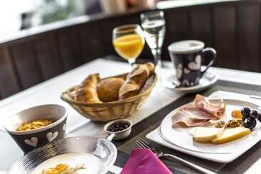 Hotel Restaurant Waldhaus
