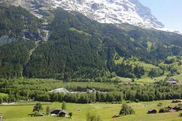 Lehmann's Herberge Hostel